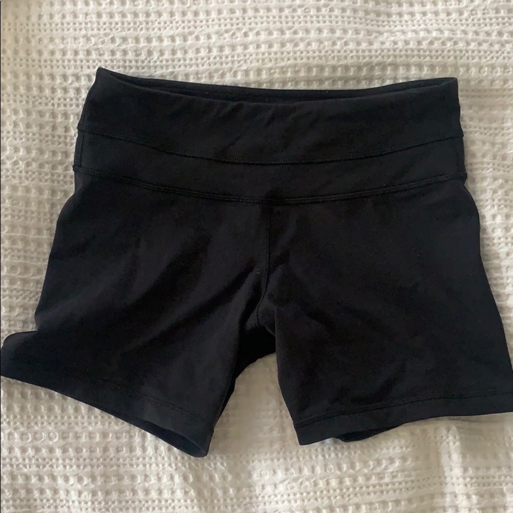 Lulu lemon size 4 shorts!